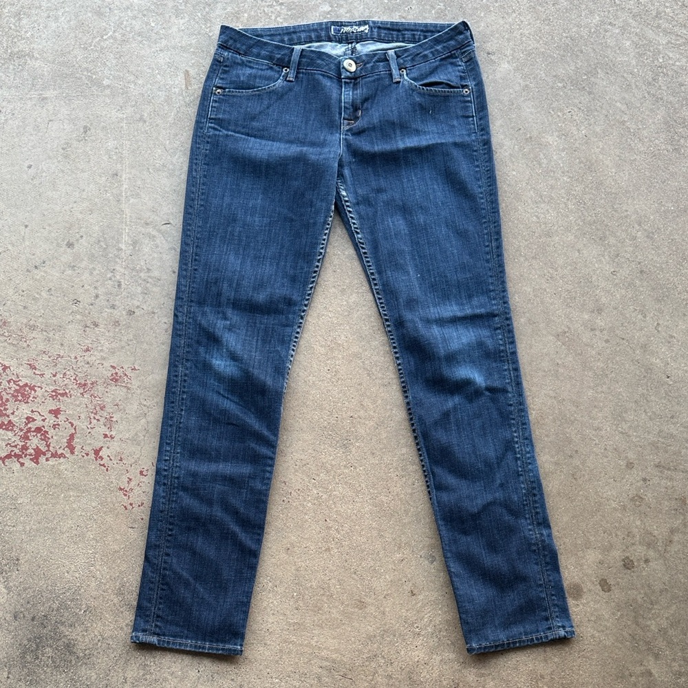 Hudson Jeans Women's Straight Leg in Dark Blue